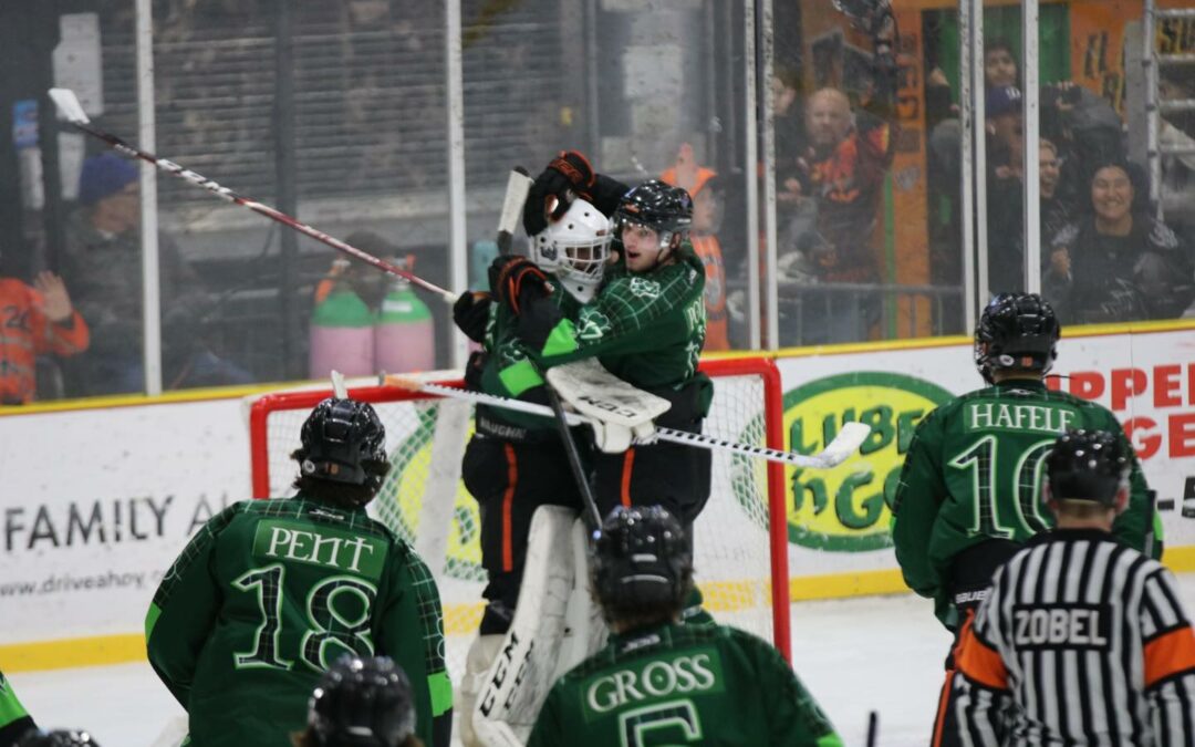 Rhinos Top Ice Hawks, Advance to Division Finals